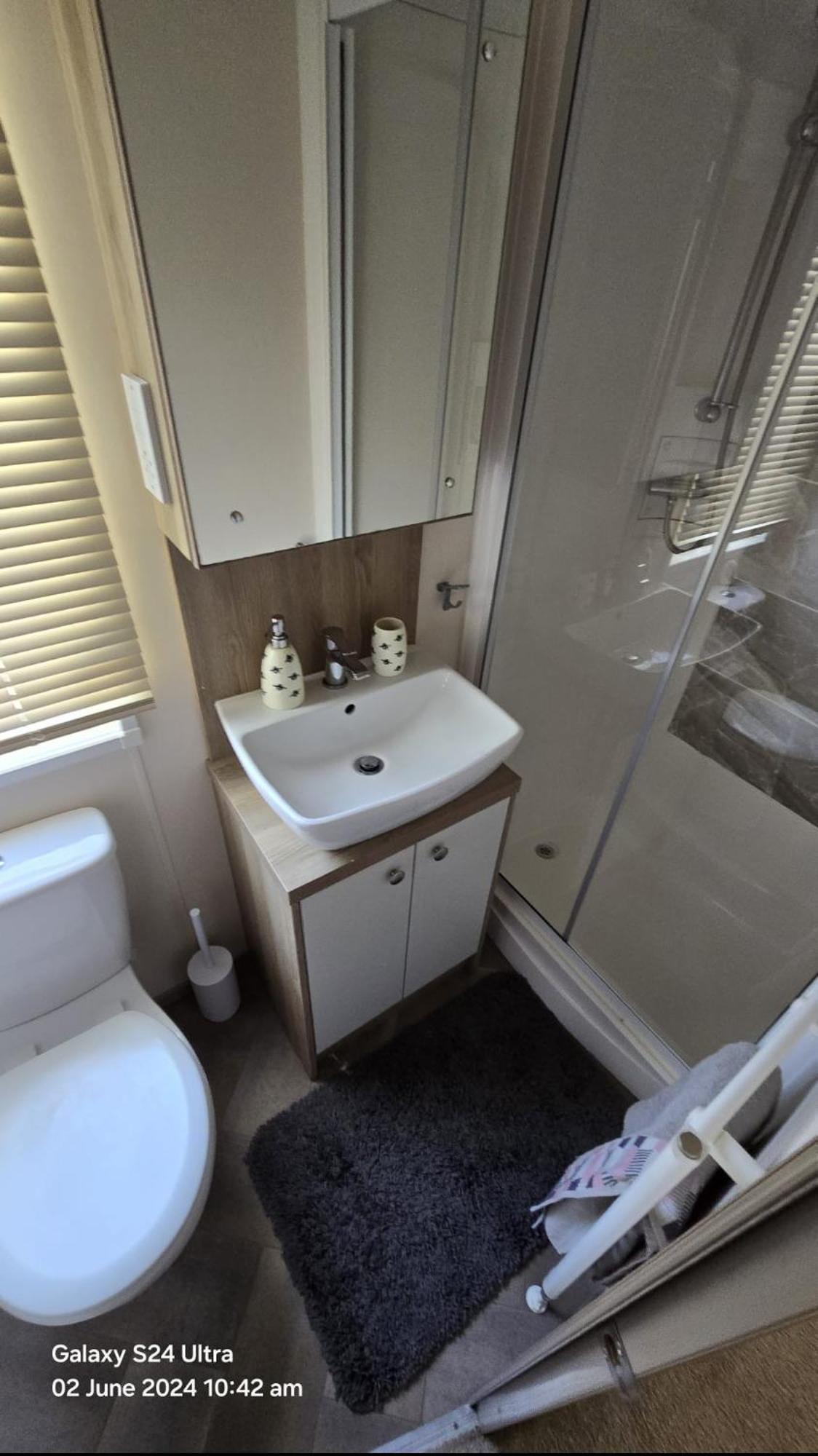 Luxury Lakeside Caravan With Hottub And Private Fishing Peg, Tattershall Lakes Dış mekan fotoğraf